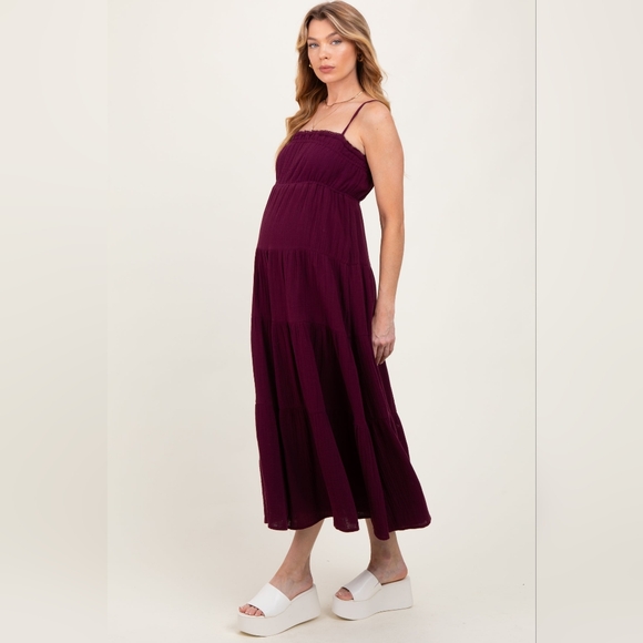 Pinkblush Maternity Dress - Picture 2 of 4